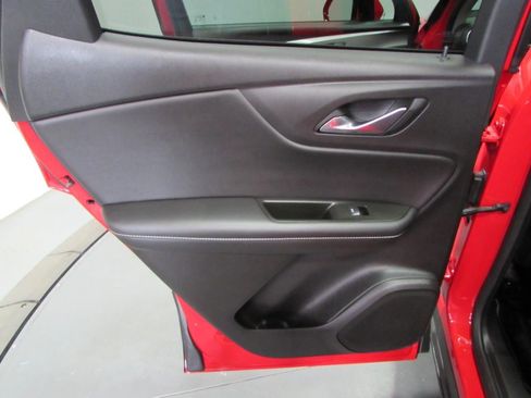 Used 2024 Chevrolet Blazer LT image 24
