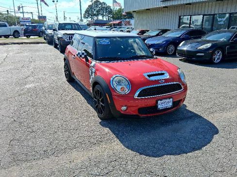 Used 2007 MINI Cooper S image 2