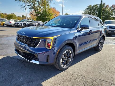 New 2026 Kia Sorento S image 9