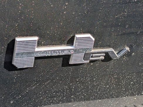 Used 2024 GMC Hummer EV 3X AWD/4WD image 2