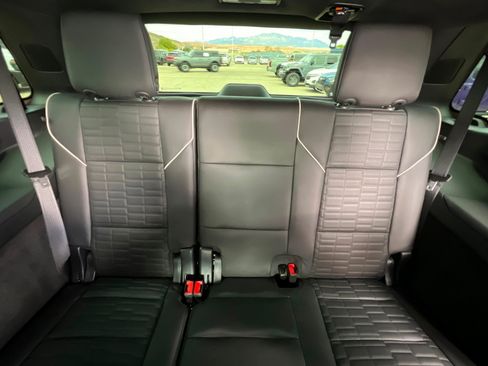 Certified 2025 Cadillac Escalade V w/ LPO, ONYX Package AWD/4WD image 23