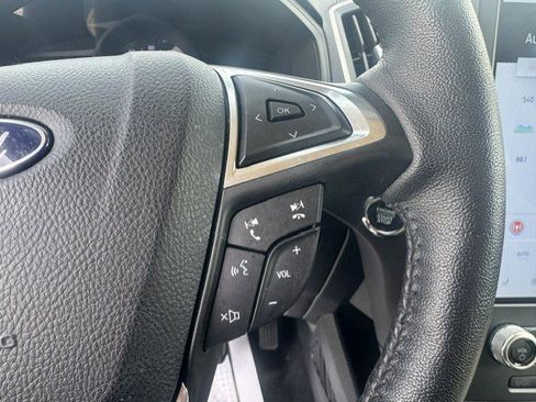 Used 2022 Ford Edge SEL AWD/4WD image 15