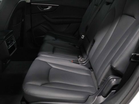 Used 2023 Audi Q7 3.0T Prestige w/ Prestige Package AWD/4WD image 34