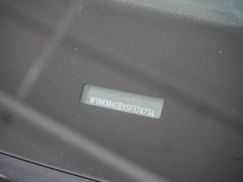 Used 2025 Mercedes-Benz GLC 300 GLC 300 image 27