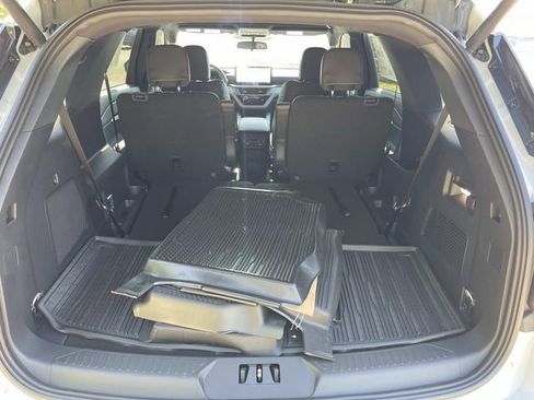New 2026 Ford Explorer ST-Line AWD/4WD image 12
