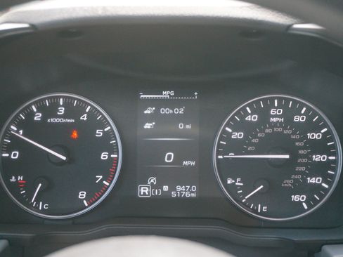 Used 2025 Subaru Crosstrek 2.5i Premium AWD/4WD image 23