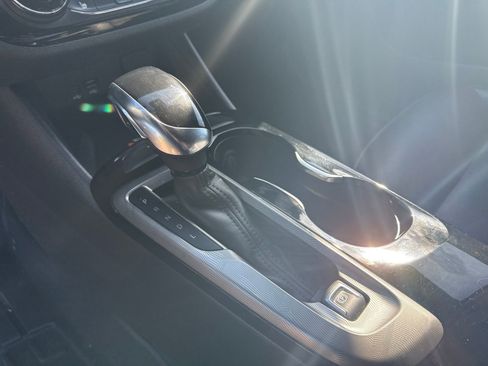 Used 2024 Buick Envista Sport Touring w/ Convenience I Package FWD image 15