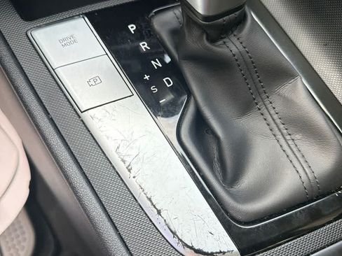 Used 2022 Hyundai Elantra SEL FWD image 2