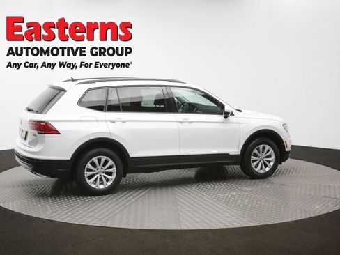 Used 2020 Volkswagen Tiguan S image 43