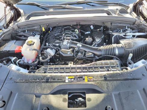 Certified 2024 Jeep Grand Cherokee L Limited w/ Luxury Tech Group II image 28