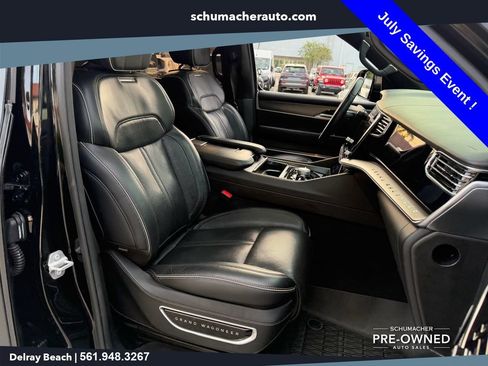 Used 2023 Jeep Grand Wagoneer Series II AWD/4WD image 19