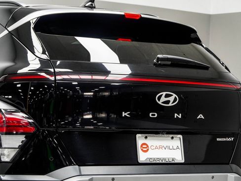 Used 2024 Hyundai Kona Limited AWD/4WD image 14