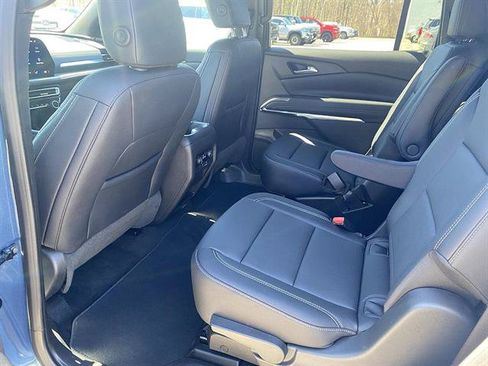 Used 2026 Chevrolet Traverse LT AWD/4WD image 48