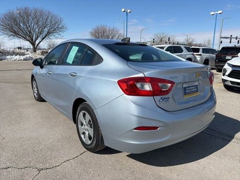 Used 2017 Chevrolet Cruze LS image 7