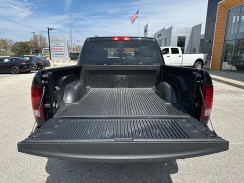 Used 2022 RAM 1500 Classic Warlock AWD/4WD image 10