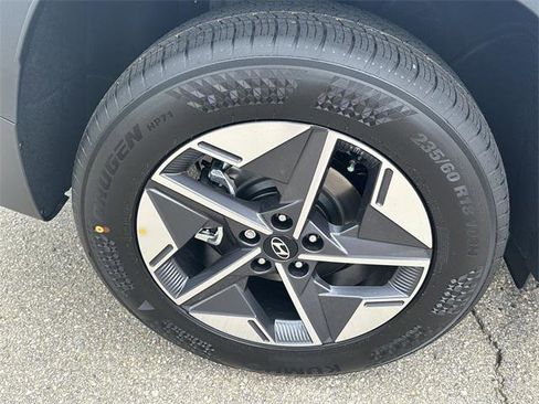 New 2025 Hyundai Tucson SEL image 17