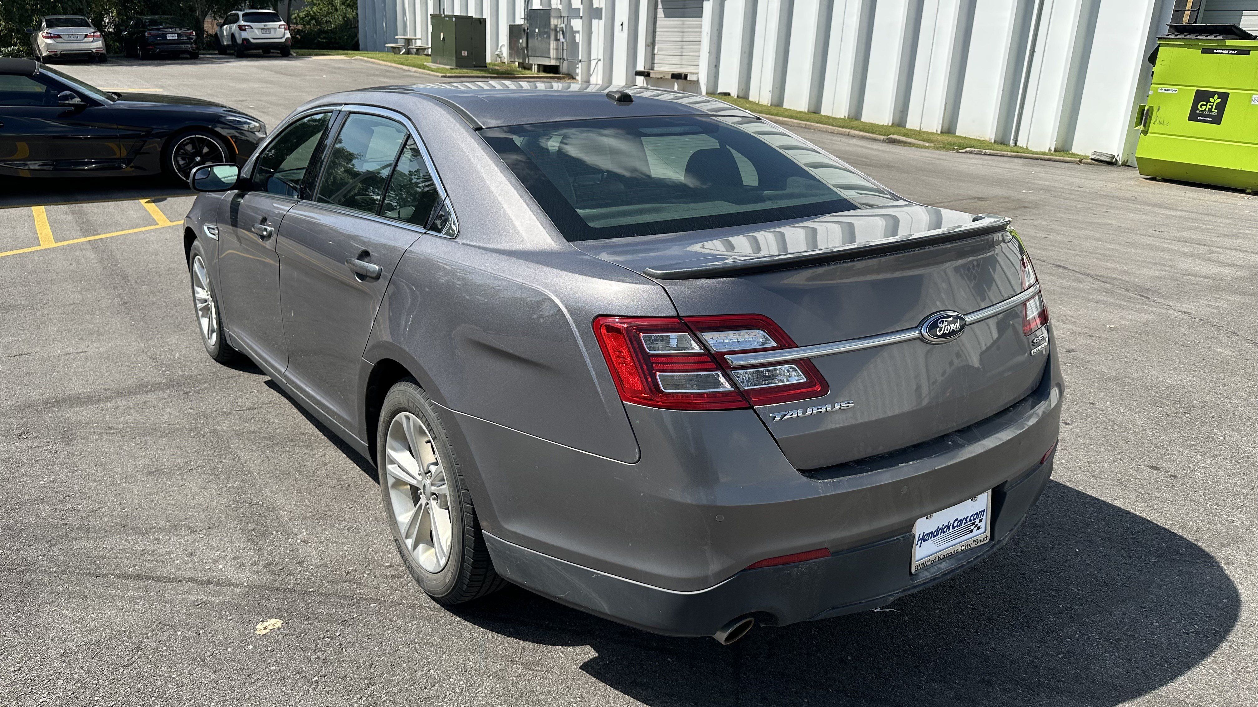 Used 2013 Ford Taurus SEL FWD image 8