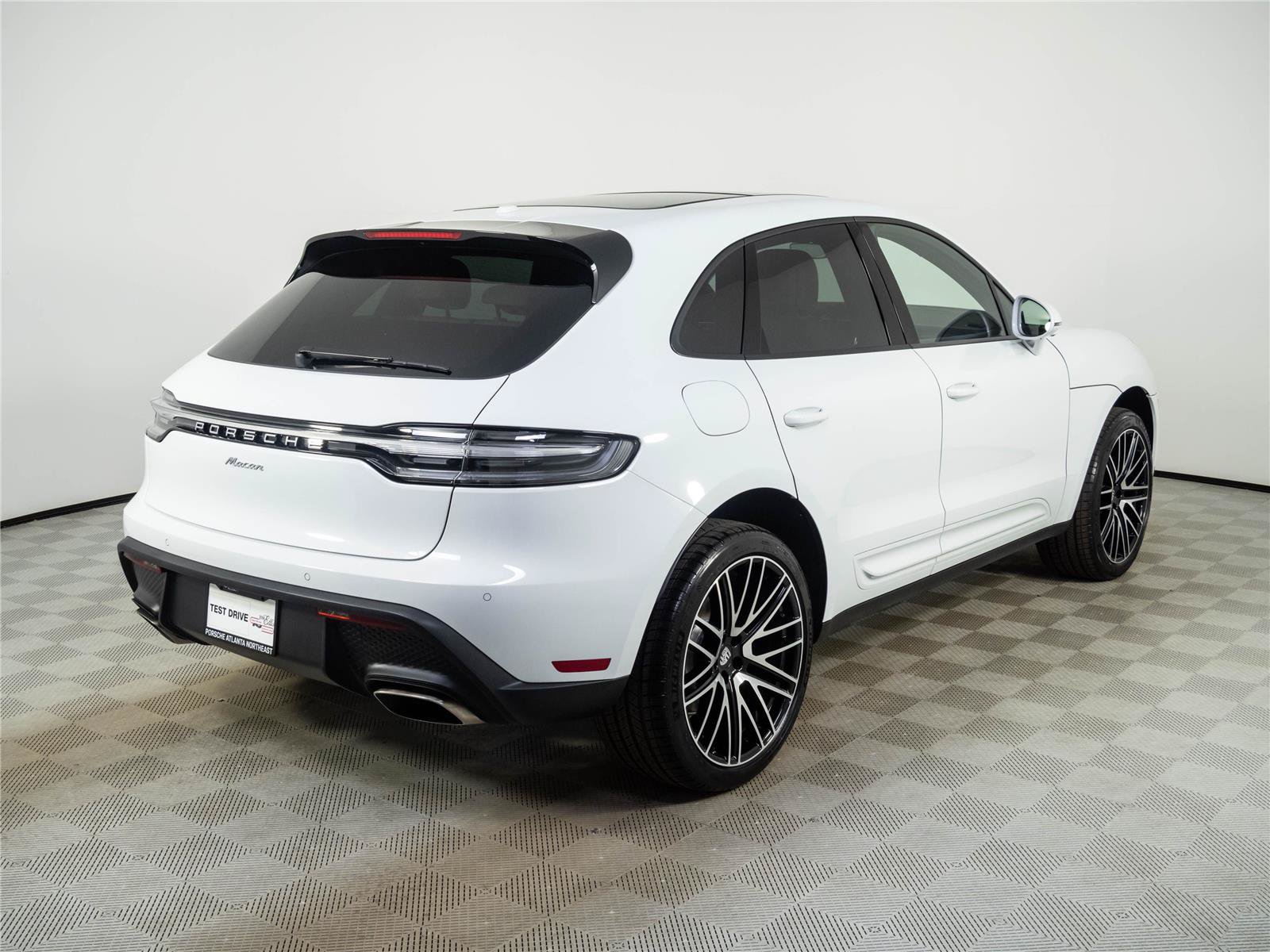 New 2026 Porsche Macan Turbo AWD/4WD image 29