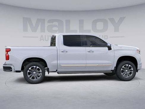 New 2026 Chevrolet Silverado 1500 High Country w/ Technology Package AWD/4WD image 6
