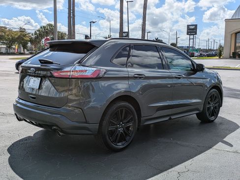 Used 2020 Ford Edge ST-Line image 6