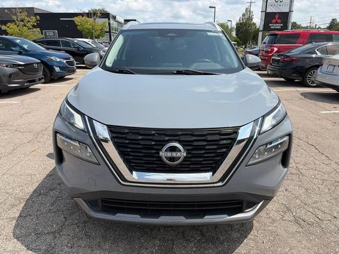 Used 2023 Nissan Rogue SL AWD/4WD image 35