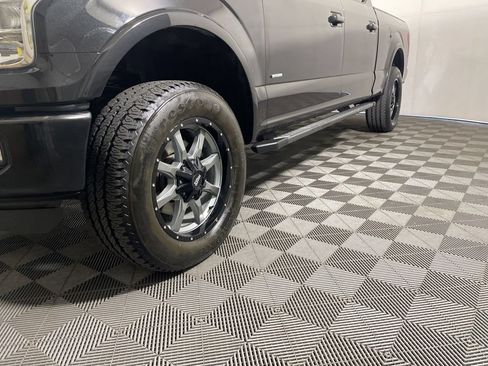Used 2015 Ford F150 XLT w/ Equipment Group 302A Luxury AWD/4WD image 26