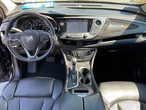 Used 2020 Buick Envision Premium w/ Driver Confidence Package AWD/4WD image 4