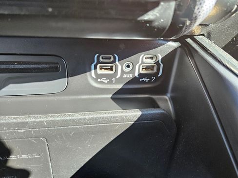 Used 2019 RAM 1500 Limited image 26