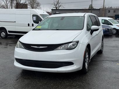 Used 2022 Chrysler Voyager LX