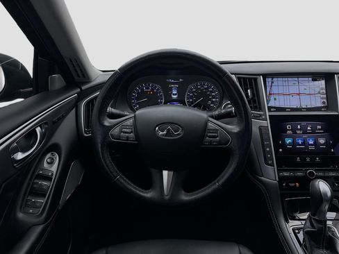 Used 2017 INFINITI Q50 3.0t Premium w/ 3.0T Premium Plus Package RWD image 15