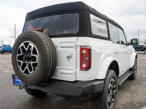 Used 2023 Ford Bronco Outer Banks AWD/4WD image 6