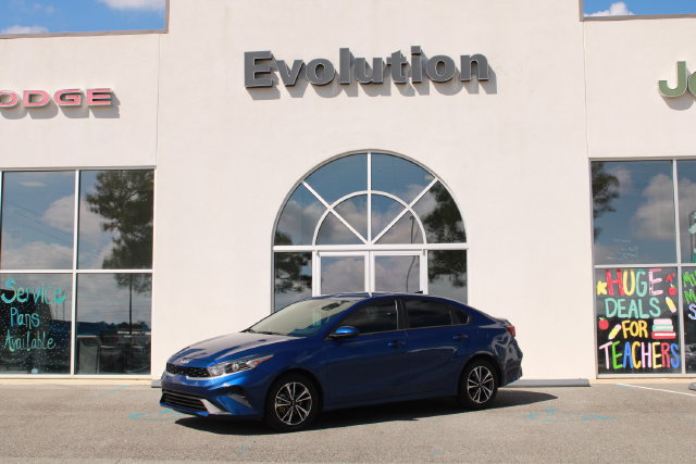 Used 2023 Kia Forte LXS FWD image 1
