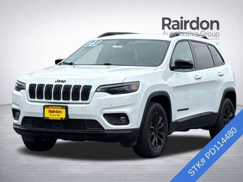 Used 2023 Jeep Cherokee Altitude Lux AWD/4WD image 3