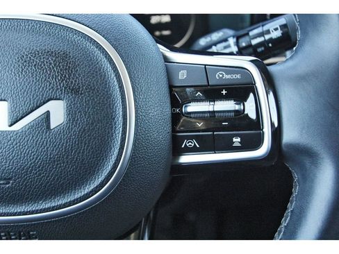 Used 2023 Kia Sorento SX FWD image 21