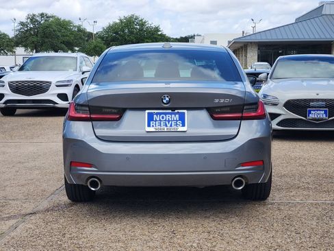 Used 2024 BMW 330i Sedan w/ Convenience Package RWD image 6