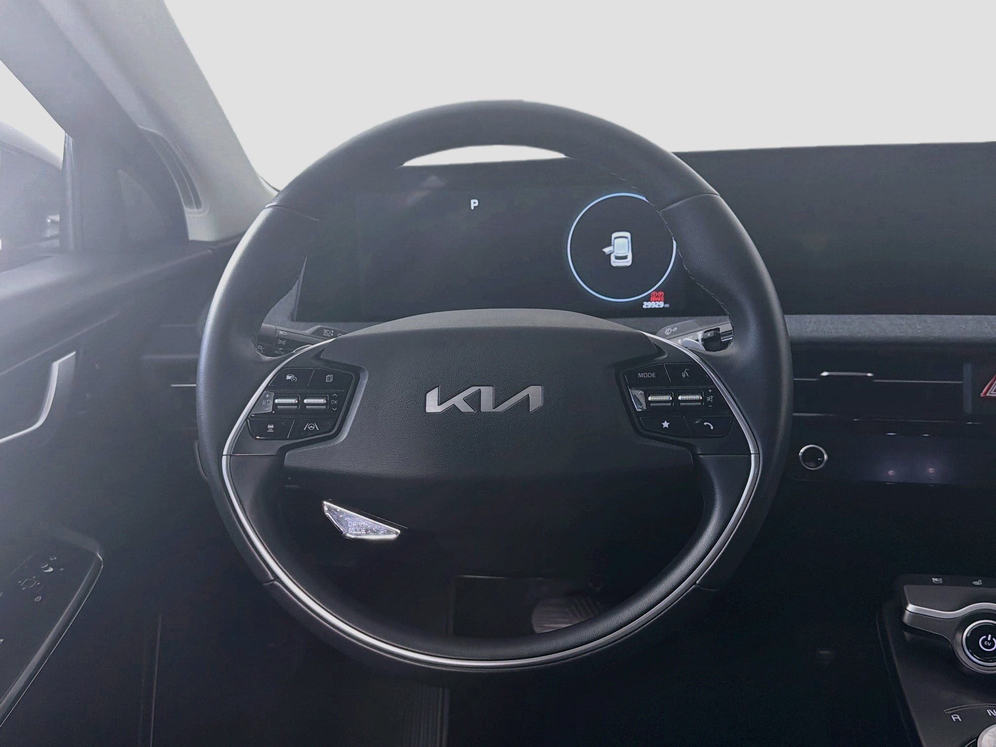 Used 2023 Kia EV6 Wind RWD image 18