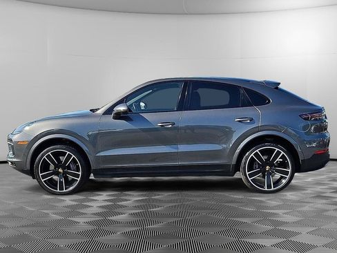 Used 2021 Porsche Cayenne Coupe AWD/4WD image 3