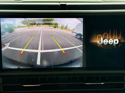 Used 2024 Jeep Wrangler Unlimited Sport AWD/4WD image 29