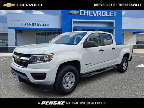 Used 2017 Chevrolet Colorado W/T AWD/4WD image 1
