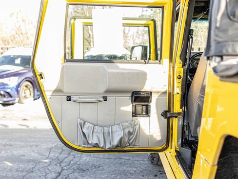 Used 2003 HUMMER H1 Open Top image 27