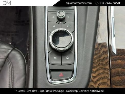 Used 2023 Cadillac Escalade ESV Sport Platinum w/ LPO, ONYX Package AWD/4WD image 40