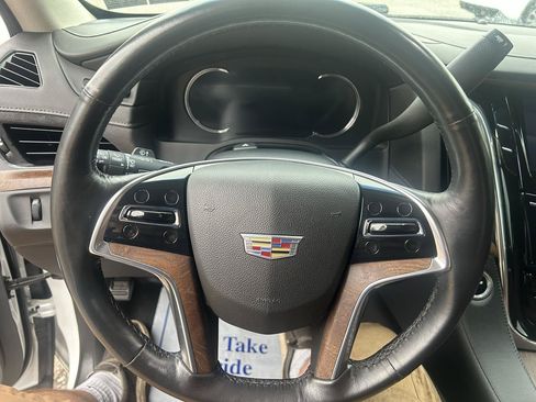 Used 2016 Cadillac Escalade Luxury AWD/4WD image 20