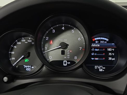 Certified 2025 Porsche Macan S AWD/4WD image 15