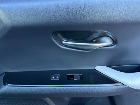 Used 2021 Lexus UX 250h image 19