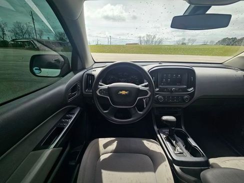 Used 2021 Chevrolet Colorado W/T w/ WT Convenience Package image 13