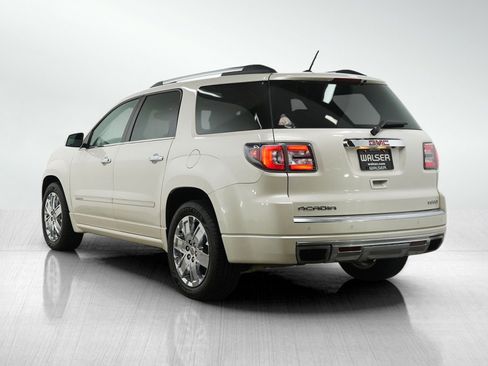 Used 2015 GMC Acadia Denali image 3