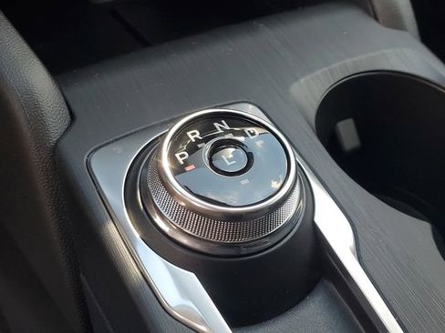 New 2025 Ford Escape SE image 15