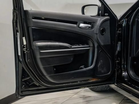 Used 2021 Chrysler 300 S RWD image 51