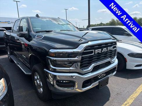 Certified 2026 RAM 2500 Big Horn AWD/4WD image 1