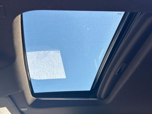 Used 2021 GMC Sierra 1500 SLT w/ SLT Premium Plus Package image 27